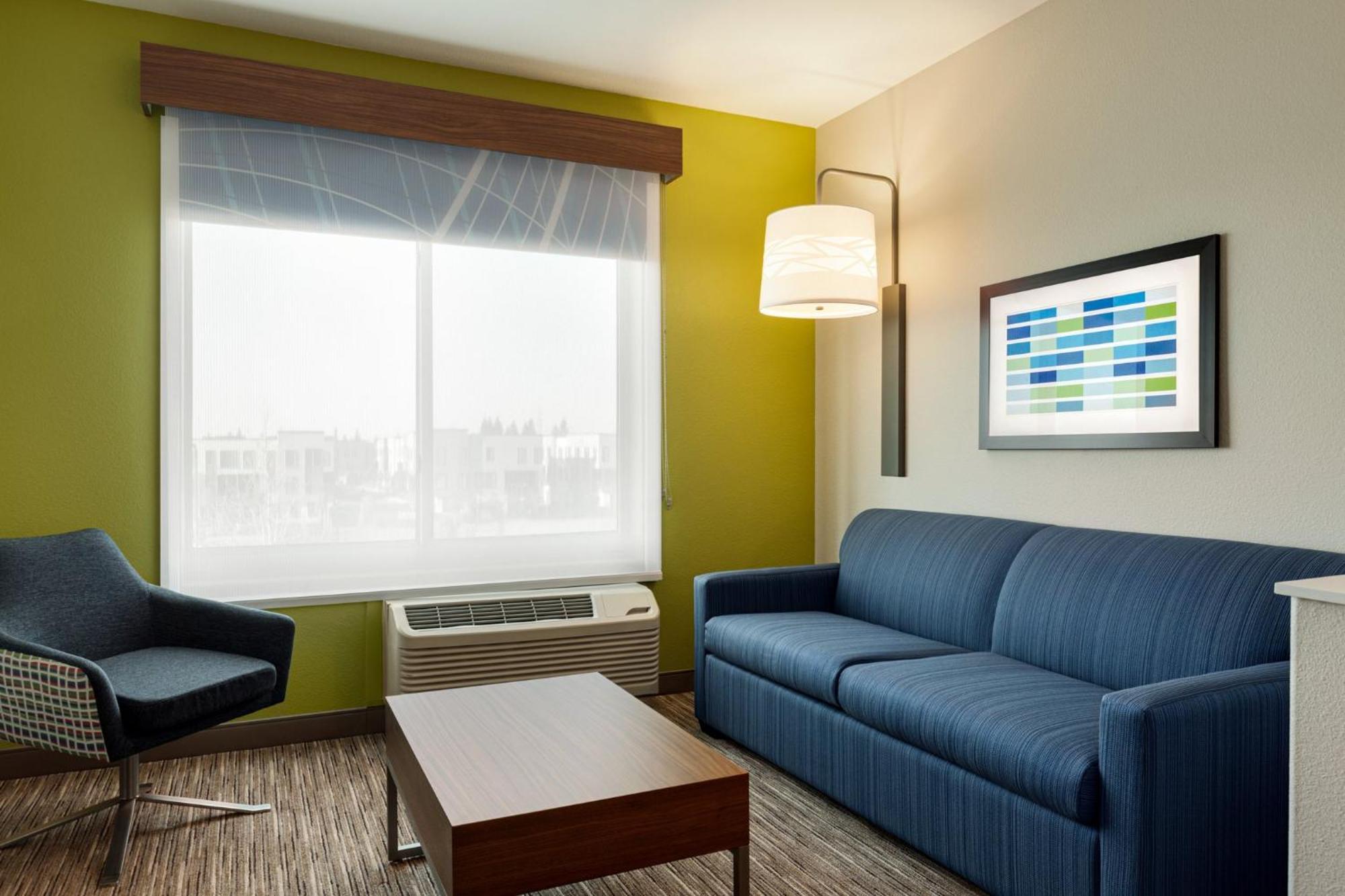 Holiday Inn Express & Suites Hayward - Castro Valley By Ihg Exterior photo